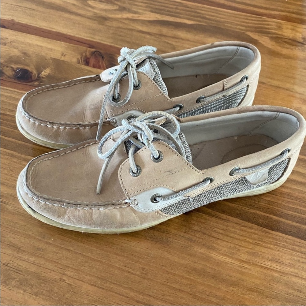 Sperry Tan Boat Shoes with Moccasin Toe and Rawhide Laces